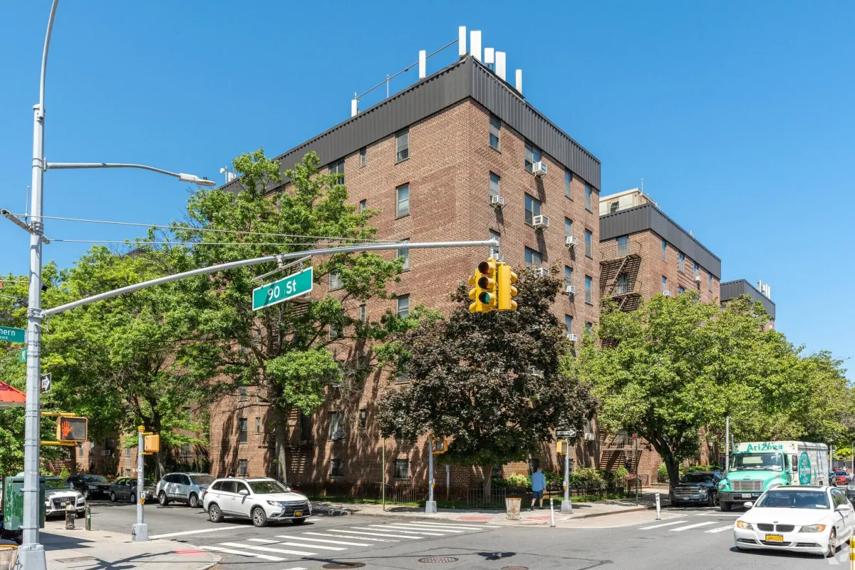 East Elmhurst