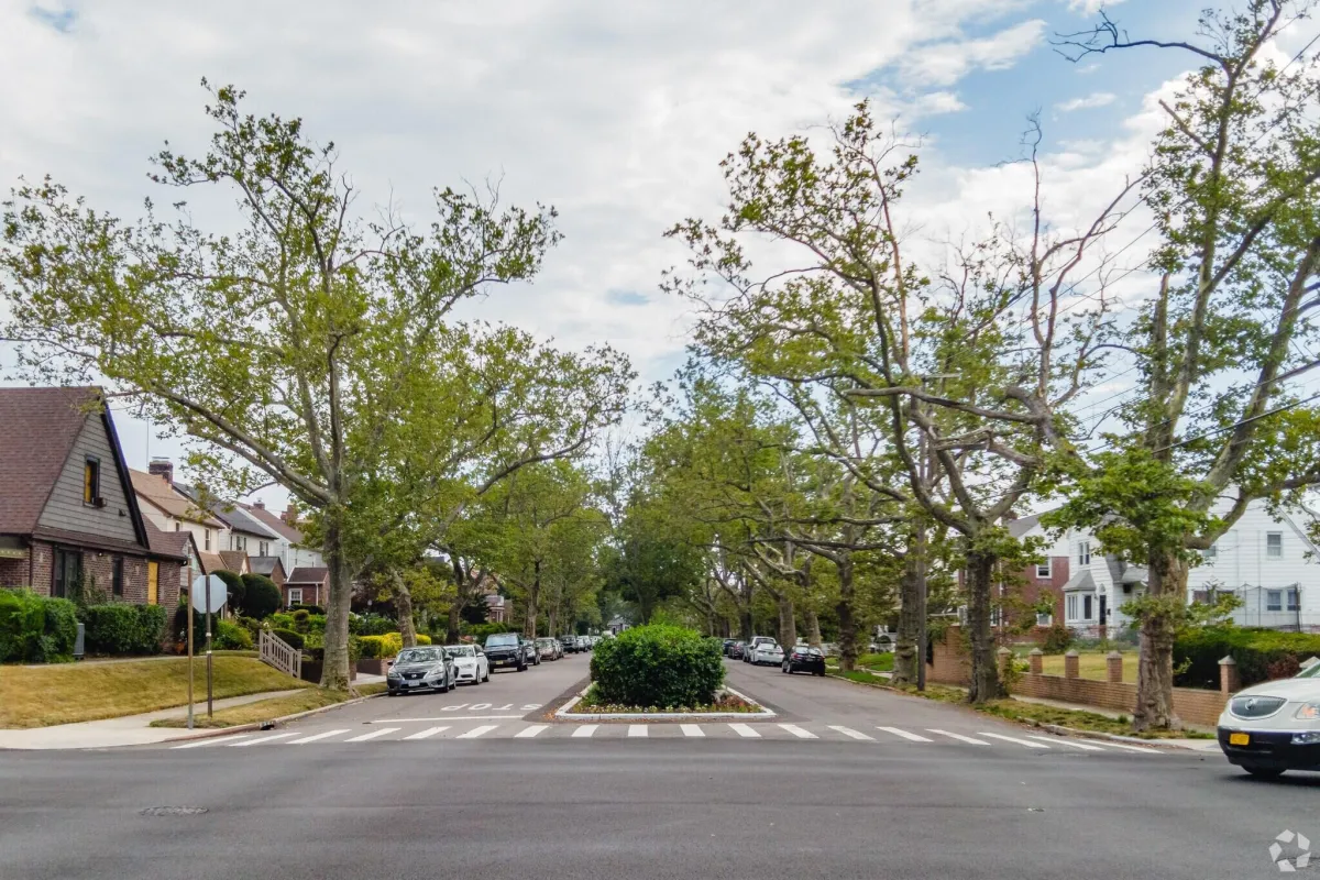 Laurelton, Queens, NY