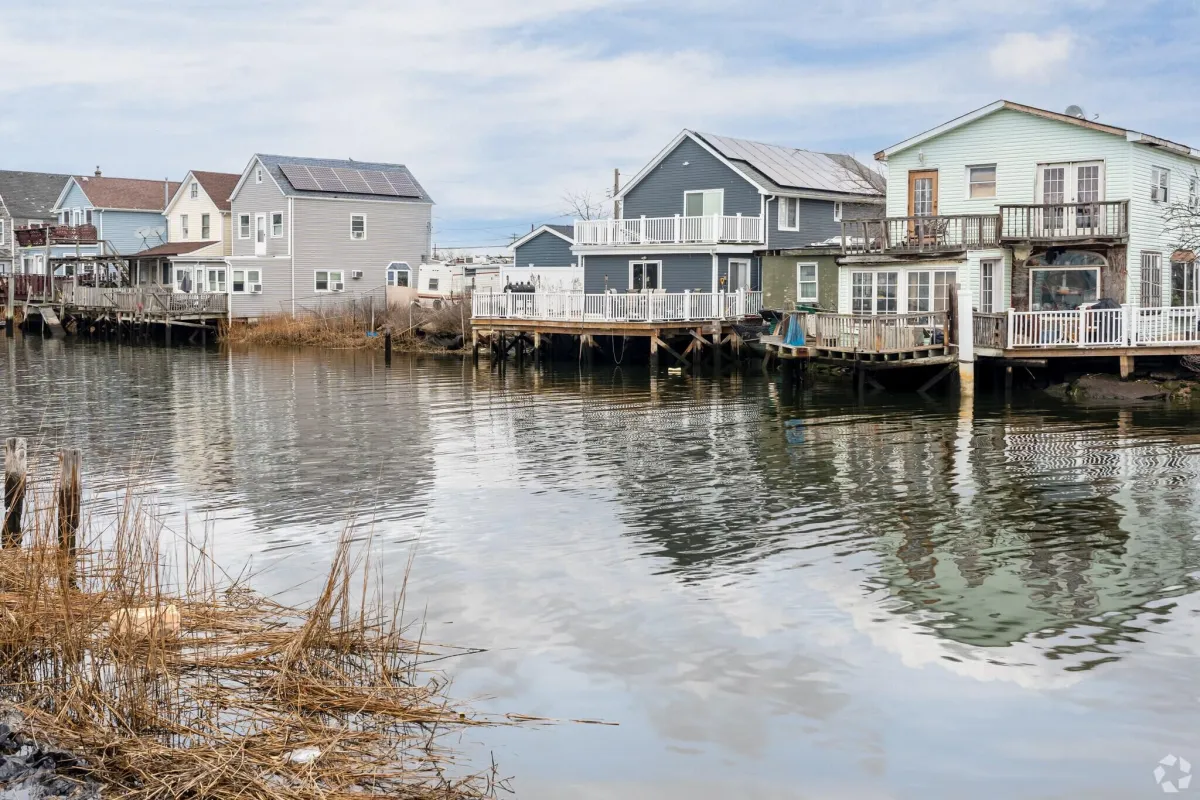 Howard Beach
