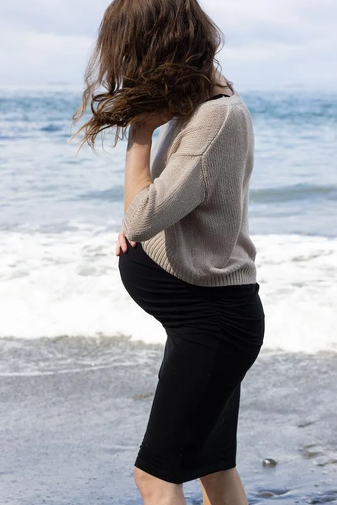 Maternity photo shoot at French Beach Shirley BC