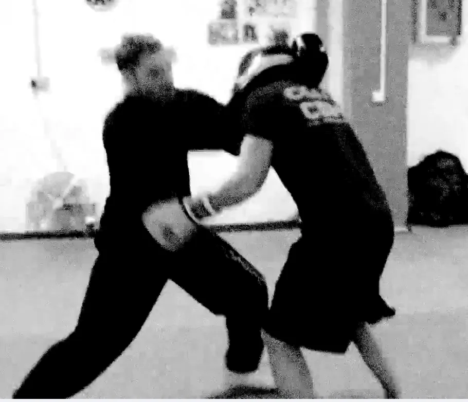Foward pressure in JKD