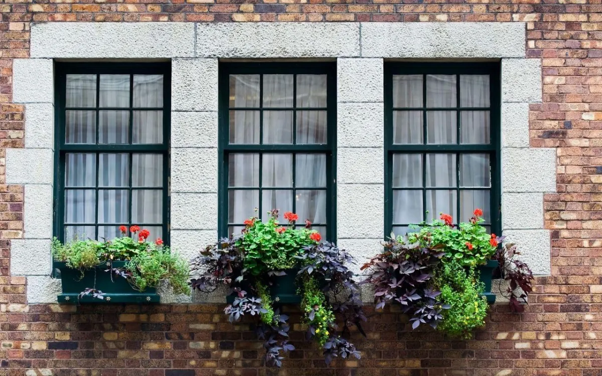 Aesthetics of Bay Windows