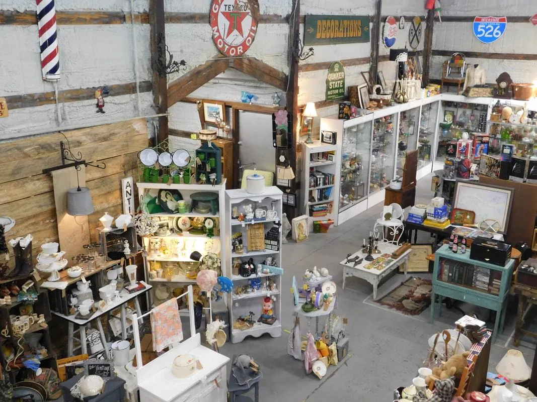 Treasure Hunt on Highway 78: Discovering Summerville’s Antique Market