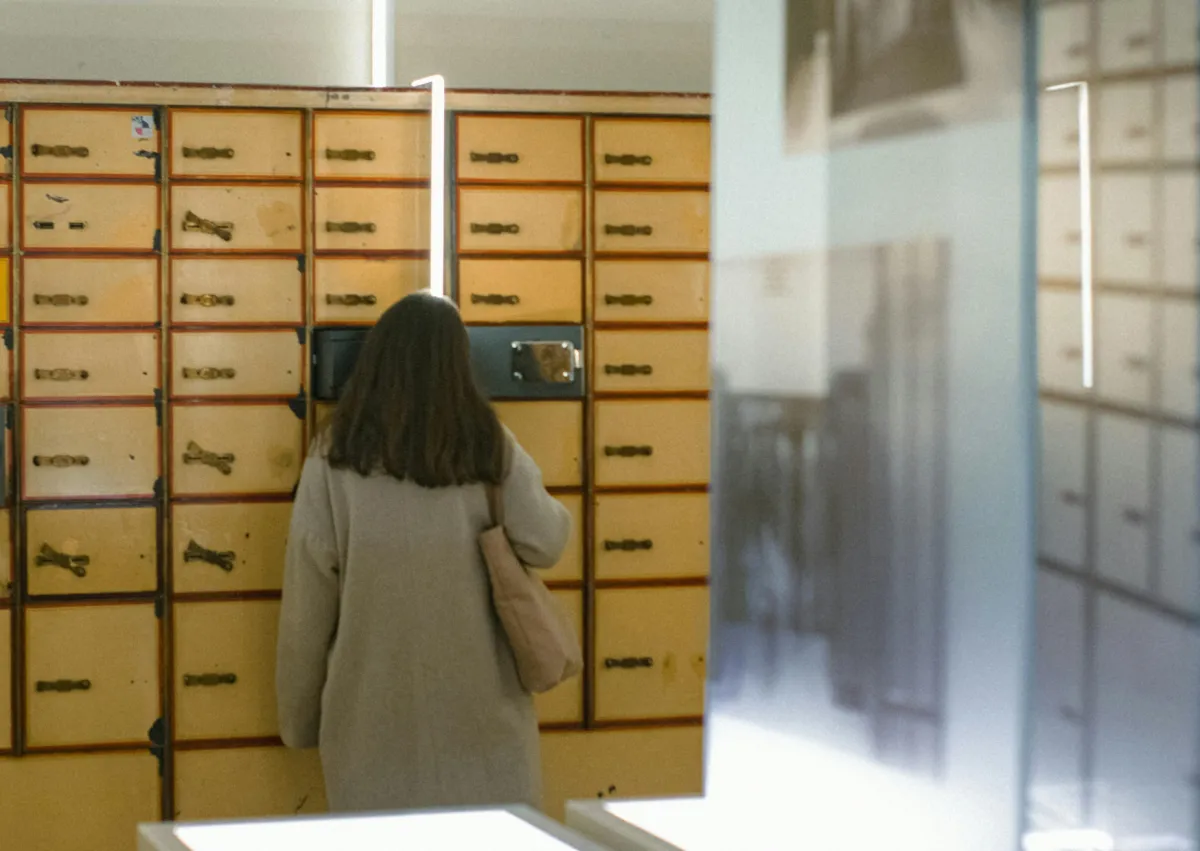 Warum 'stark sein' dich schwächer macht - und was stattdessen funktioniert