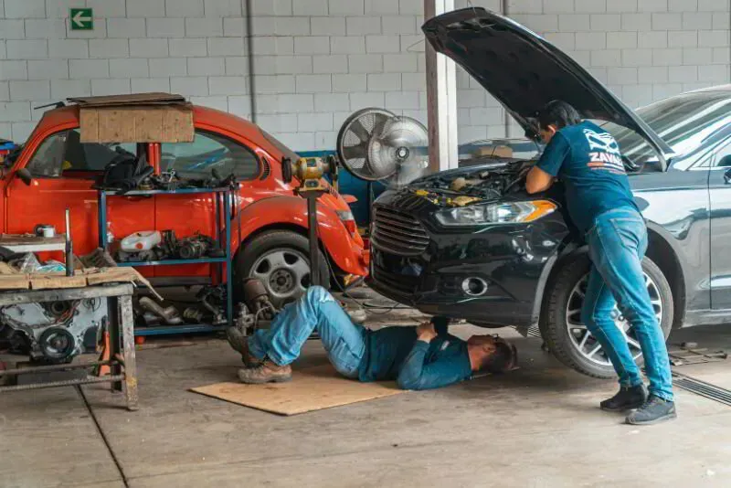 Helden in der Werkstatt: Echte Profis reparieren nicht nur – sondern retten Leben