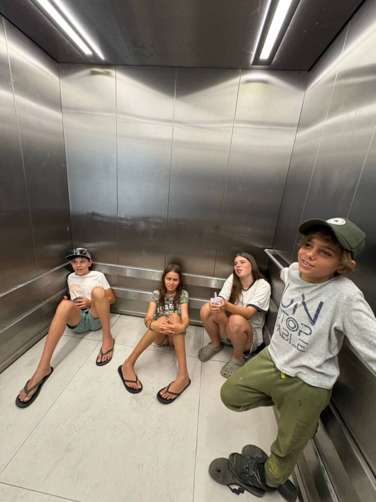30 minutes stuck in a lift in Portugal