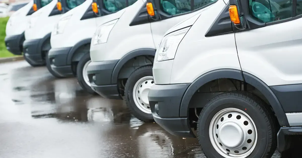 Commercial Fleet Management: 15 Auto Insurance Red Flags to Avoid