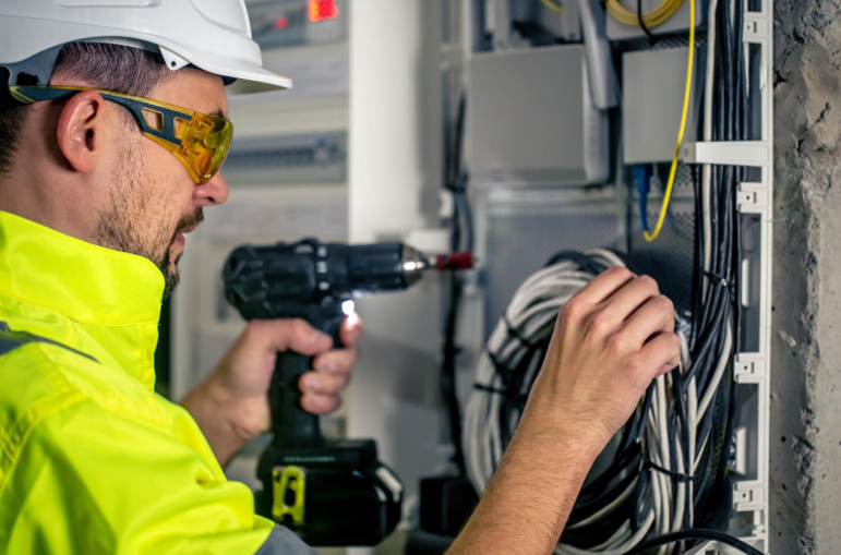 How Carlsbad Businesses Can Benefit from Professional Electrical Maintenance