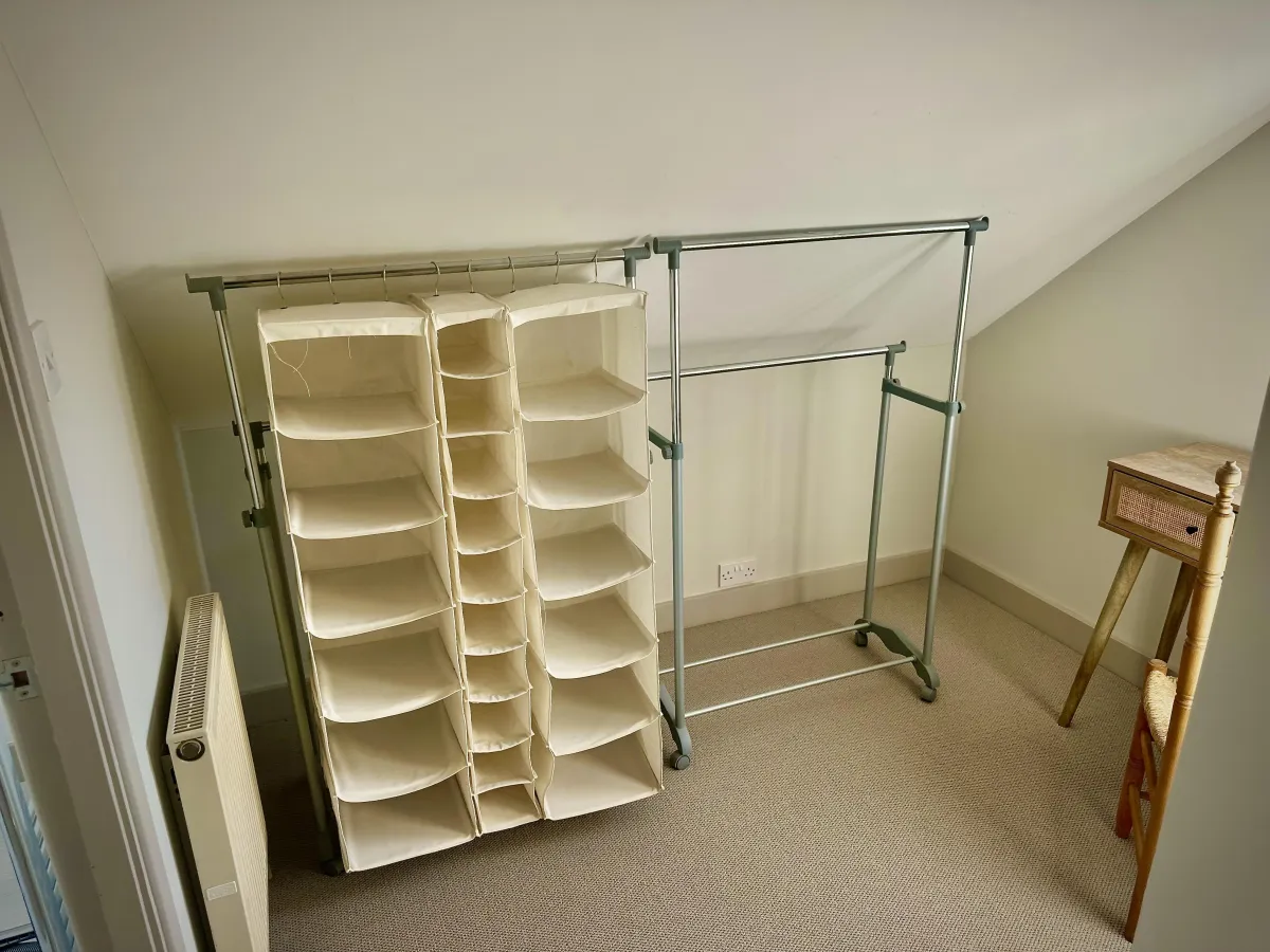 StayatNo12 - dressing room 1
