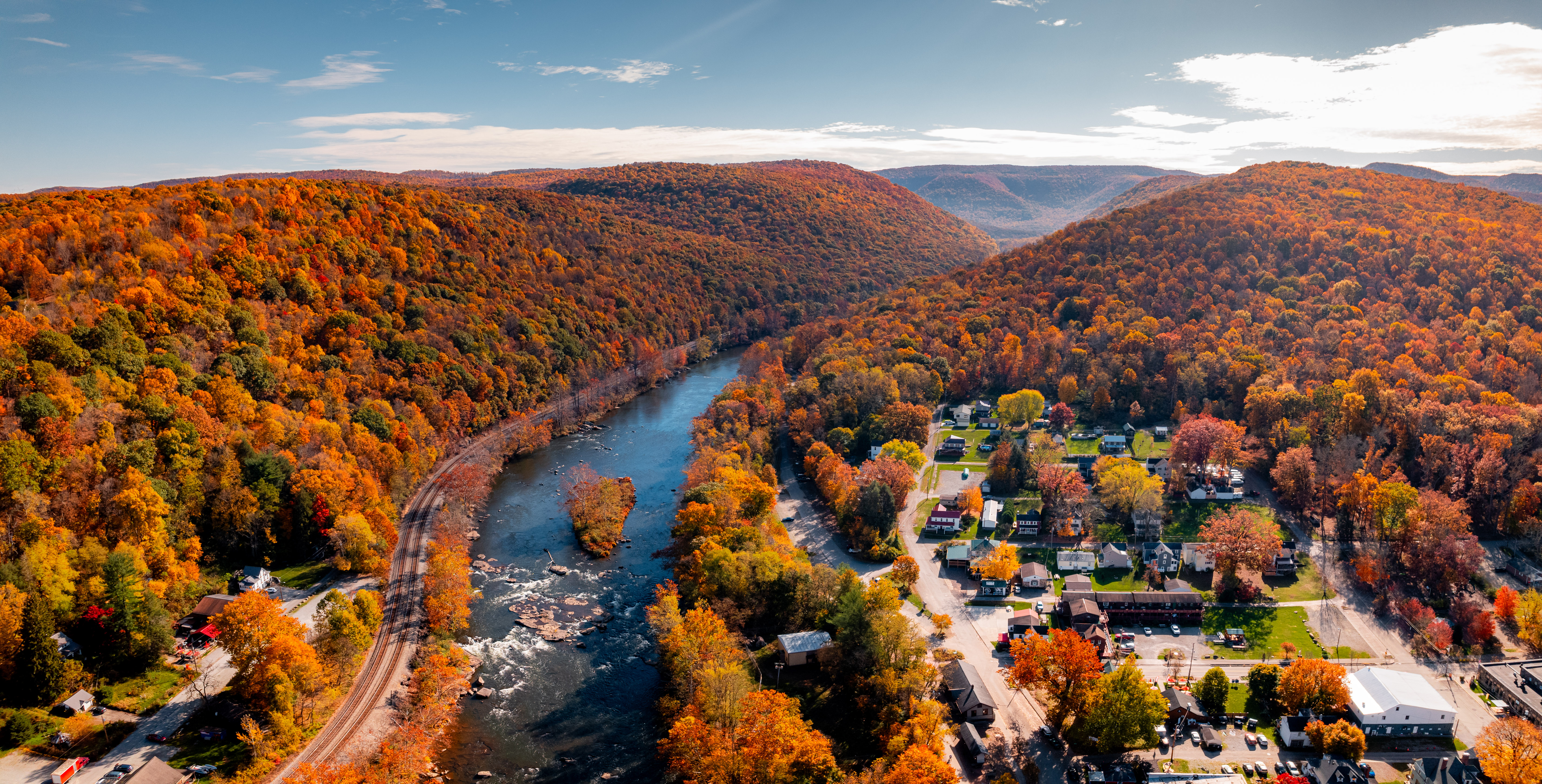 Weekend Getaways from Pittsburgh: Laurel Highlands, Ohiopyle, and More – Comfy Life Auto Rentals, Pittsburgh, PA