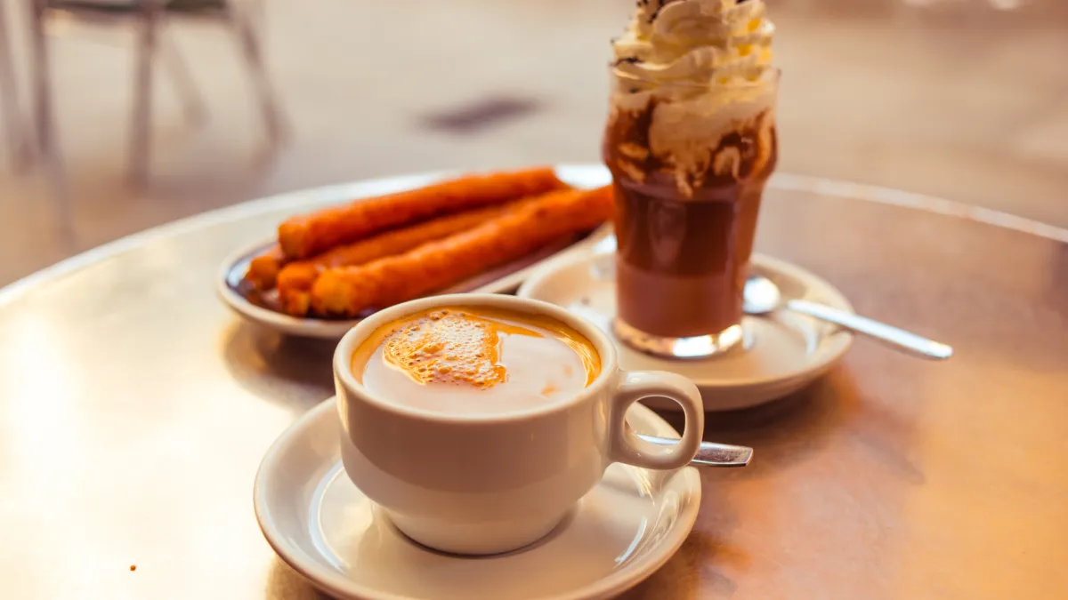 Best churro and coffee cafe in Arleta CA