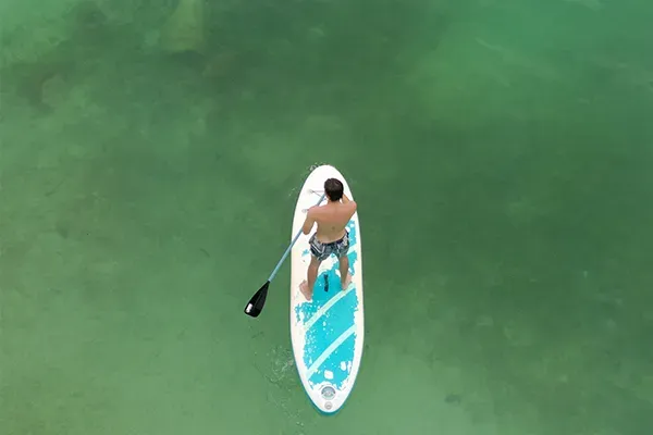 Pa’ue: Beach Lounge sostenible para desconectar en naturaleza