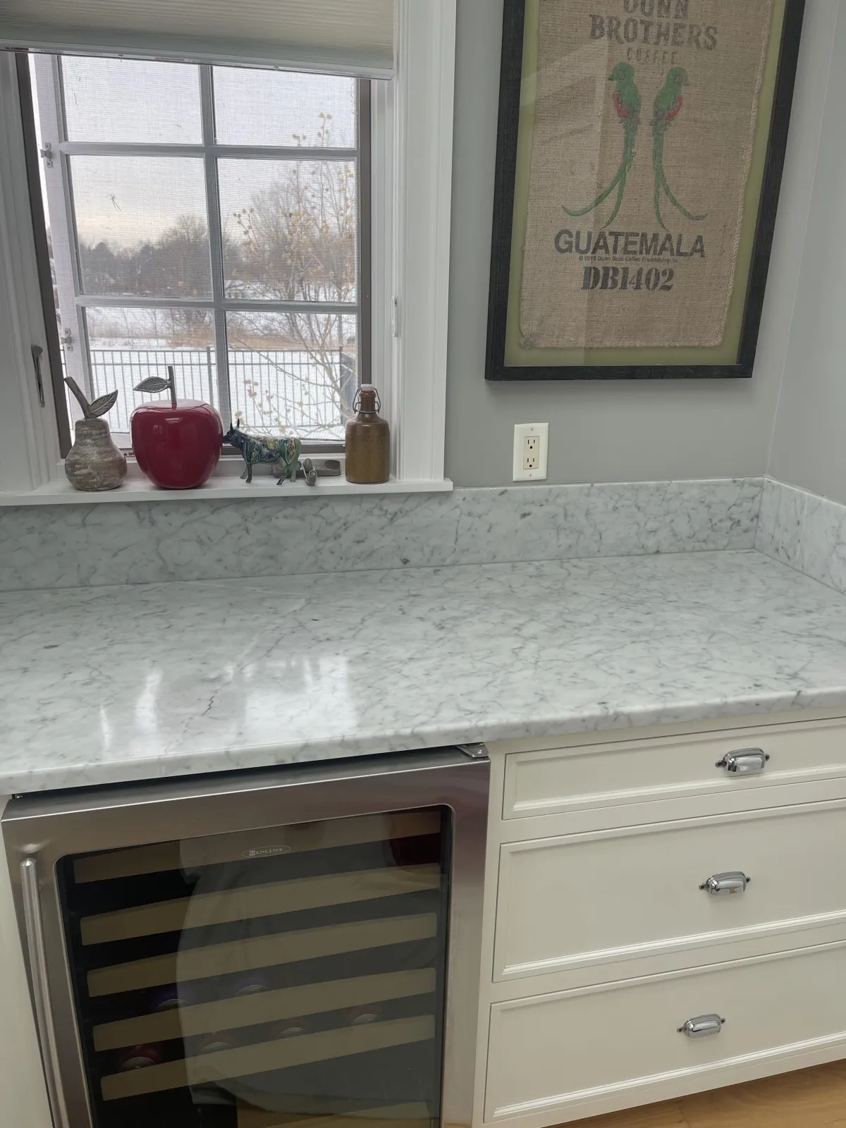 Refinished Marble Countertop After 30 Years – Restored to Glossy Perfection