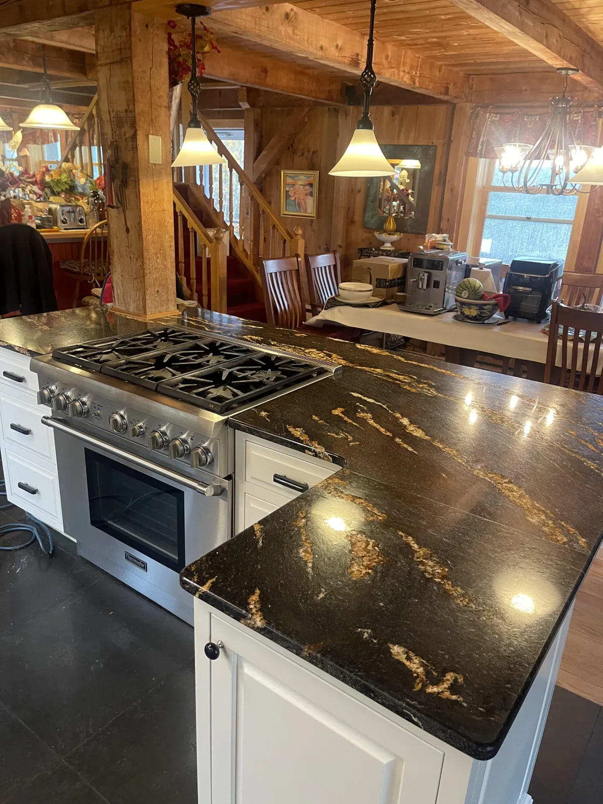 Soapstone Countertop Refinishing Results – Freshly Oiled Rich Patina