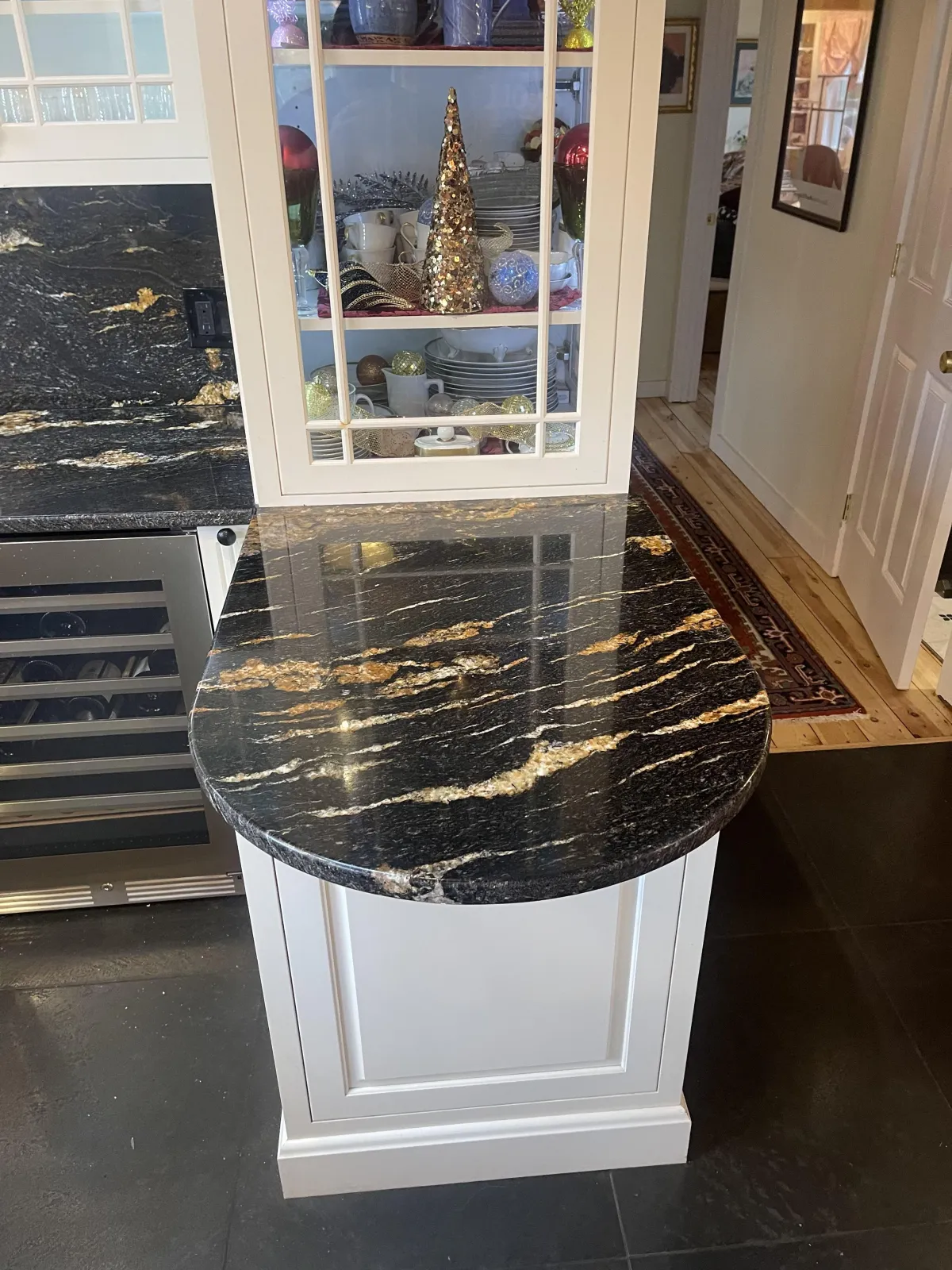 Soapstone Countertop Refinishing Results – Freshly Oiled Rich Patina