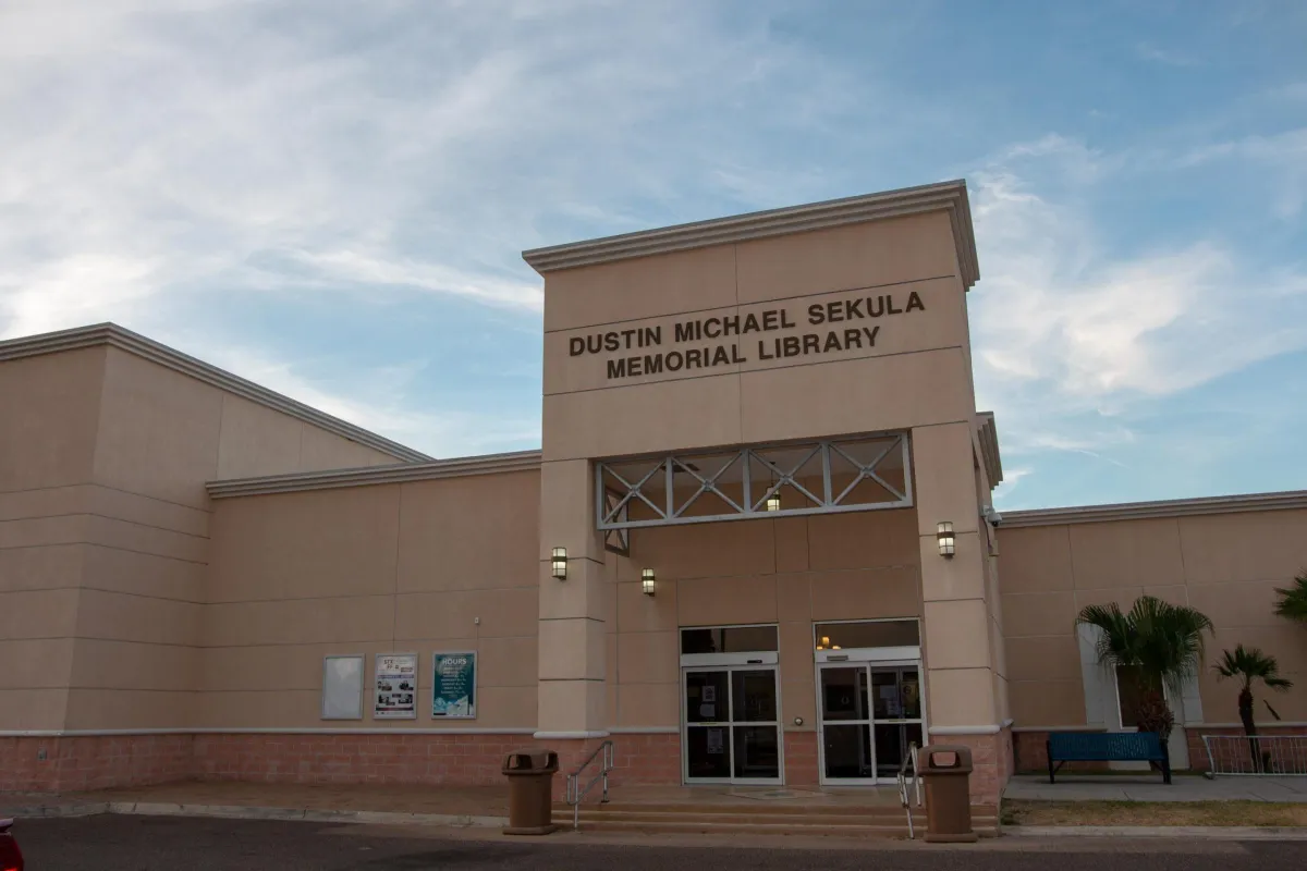 Edinburg Public Library Park Area: Your Go-To Spot for Fun, Relaxation & Community Vibes