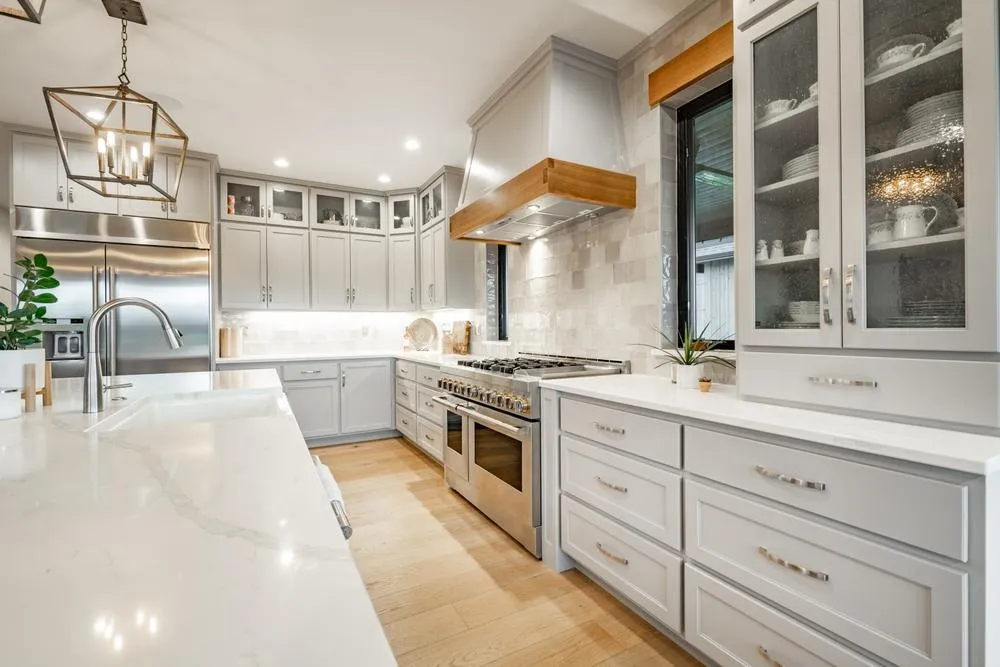 The Benefits of Quartz Countertops During Cold Weather
