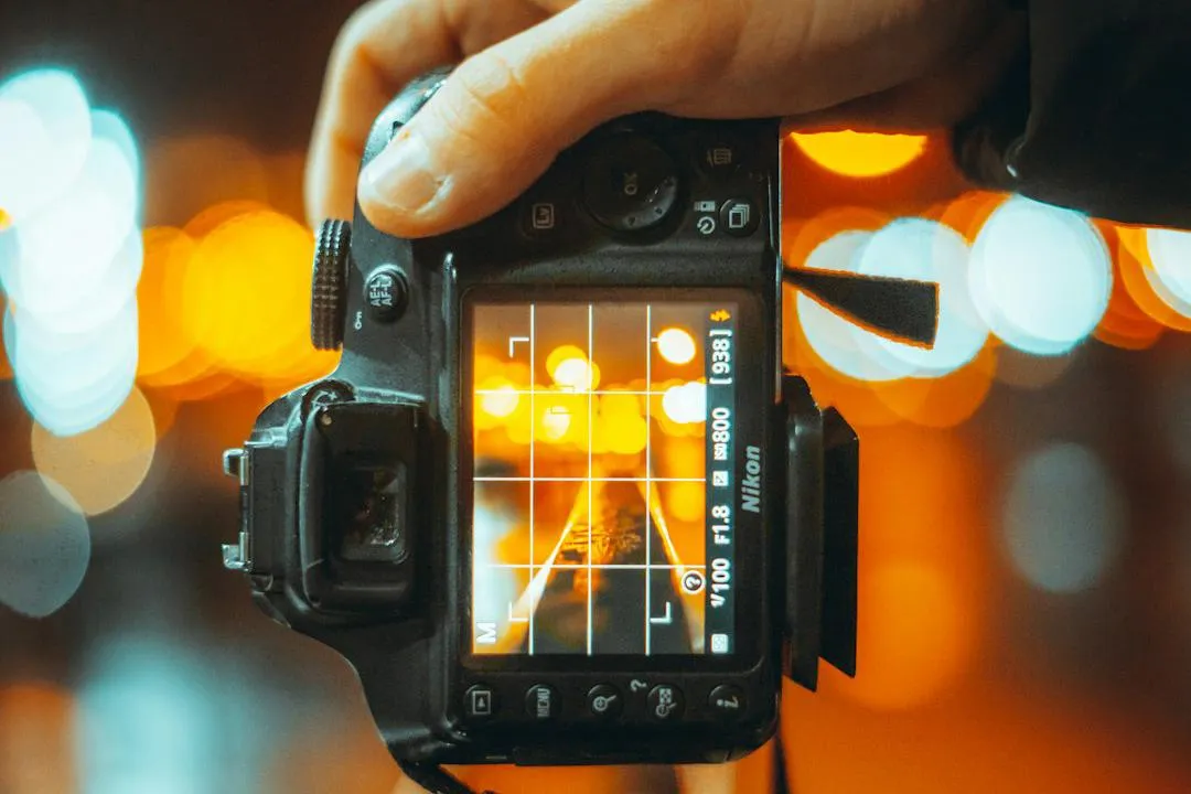 auto vs manual mode camera settings