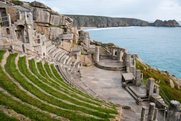The Minack Theatre – Drama on the Cliffs