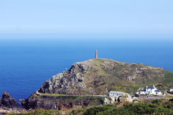Cape Cornwall – Gentle Clifftop Walks and Open Skies