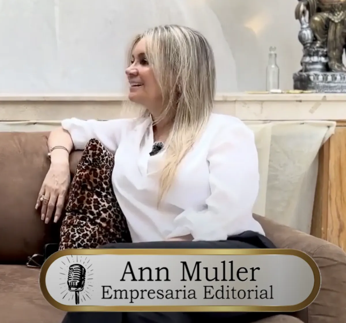 Revistas 2025: Angélica Müller prueba que el papel sigue vivo