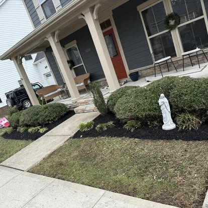 Fresh mulch and shrub installation Spring Hill TN - landscaping portfolio