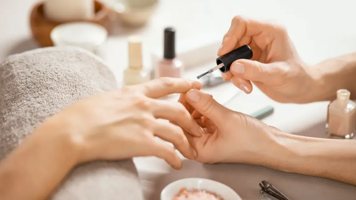 Nail Salon's Dirty Dozen 
