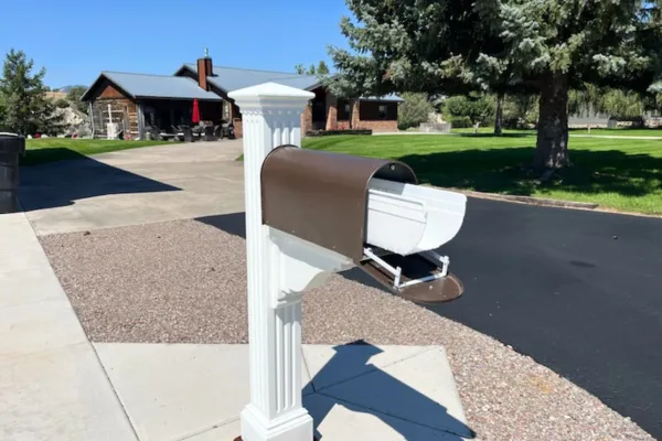 Reinventing the Mailbox – Meet Handy Mail