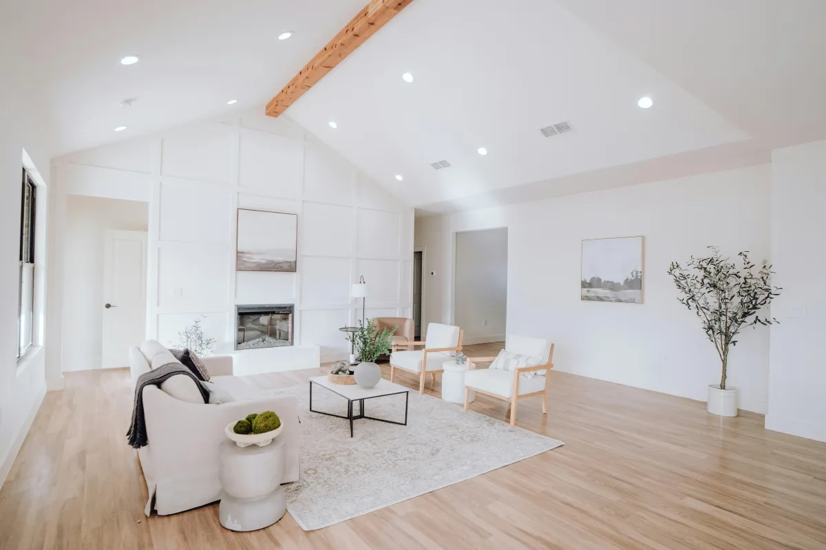 Renovate or Rebuild? Why Smart Homeowners Choose Renovation