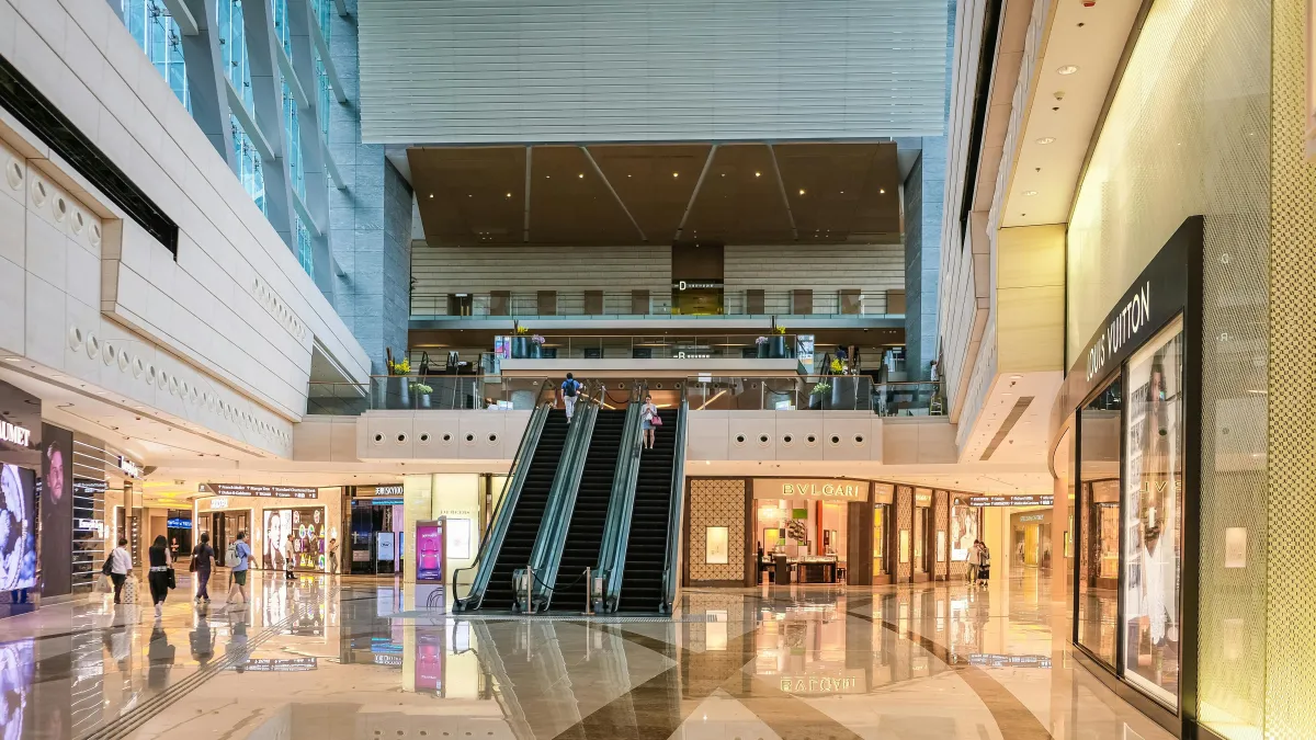 Shopping Dreams Come True at Miracle City Mall in Richmond