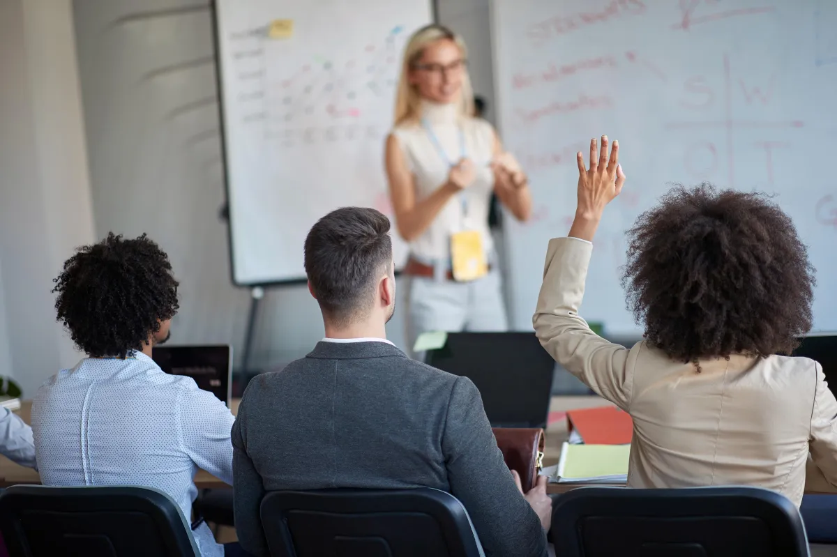 How to Prepare for an Active Shooter Situation at Work with De-Escalation and Workplace Safety Training