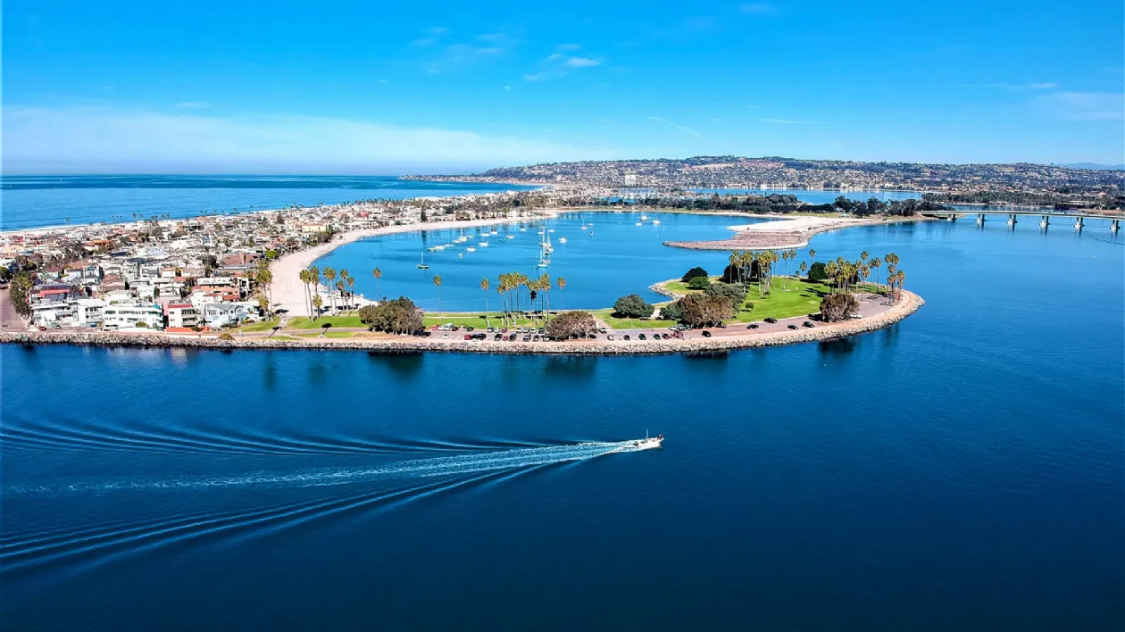 Soak Up the Sun and Fun: Mission Bay Park an Aquatic Paradise Awaits