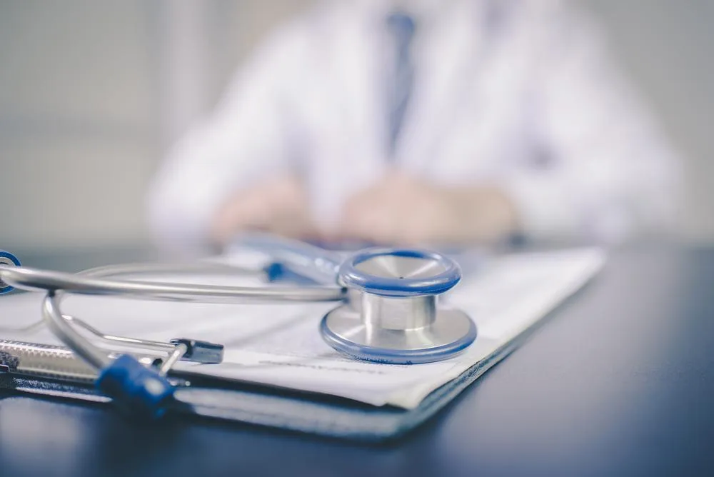 Liability Protection for Orthopedic Surgeons: 6 Ways to Shield Your Practice & Personal Assets From Risk