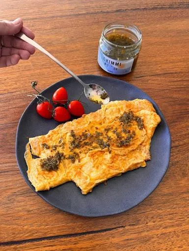 Sunday-Morning Omelette (Chimmi-Style)
