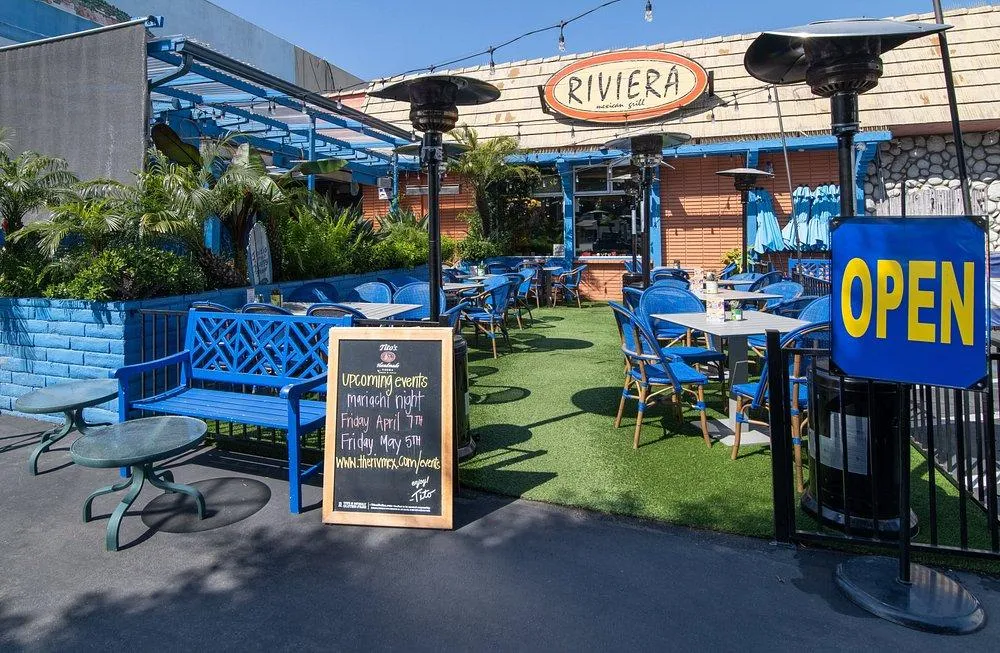 🍸 Tacos, Tequila & Ocean Breezes: The Vibe at Riviera Mexican Cantina 🌮