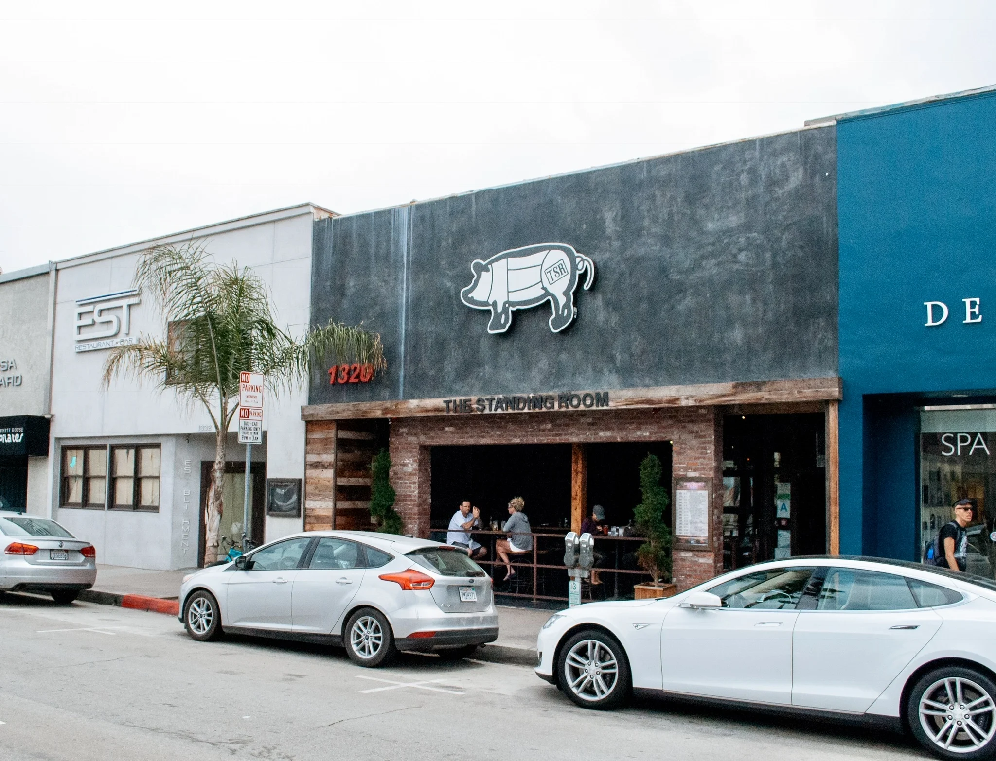 The Standing Room Redondo: Where Burgers Become Legends