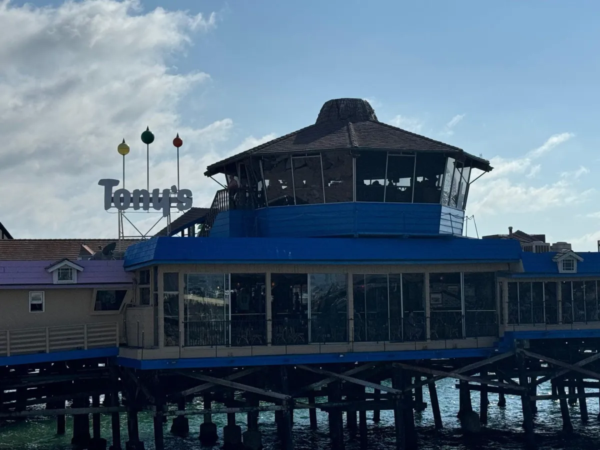 Tony’s on the Pier: Redondo Beach’s Seafood Sanctuary