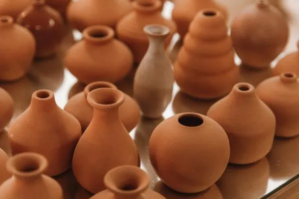 Letting Go Through Clay with Jelina Tunstill