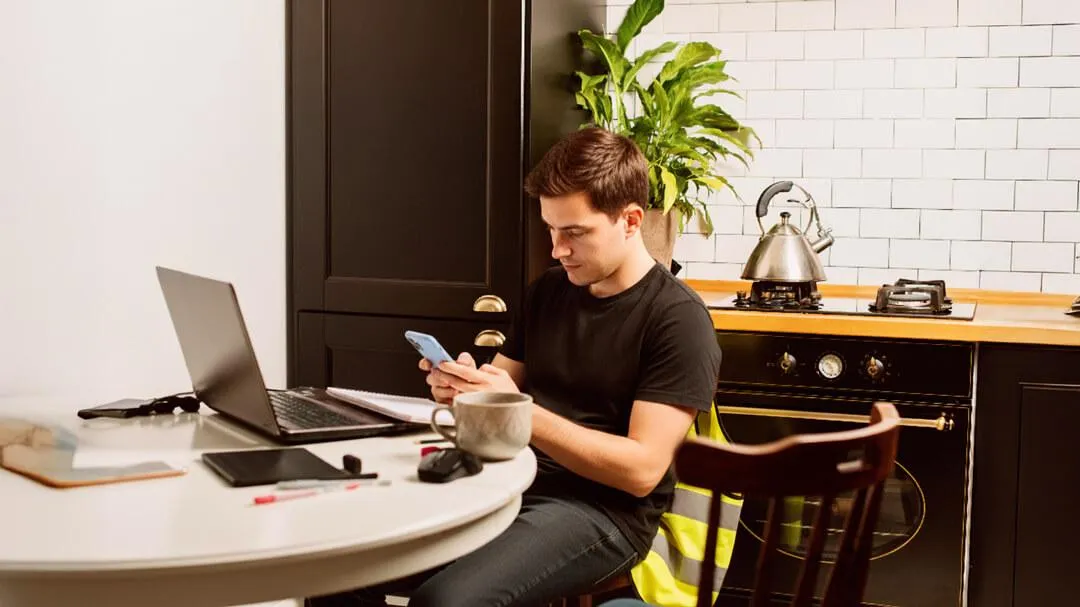 Alojamento para projetos de curta duração: como economizar sem perder conforto ou produtividade 