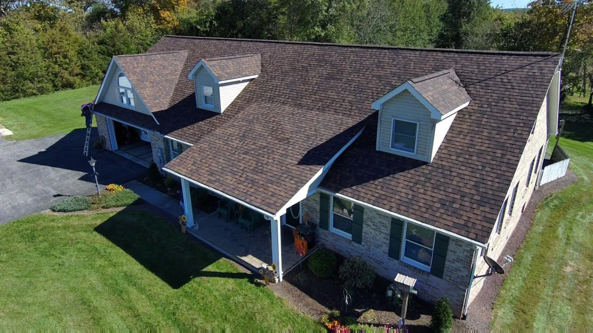 Close-up of CertainTeed Landmark Pro shingles.
