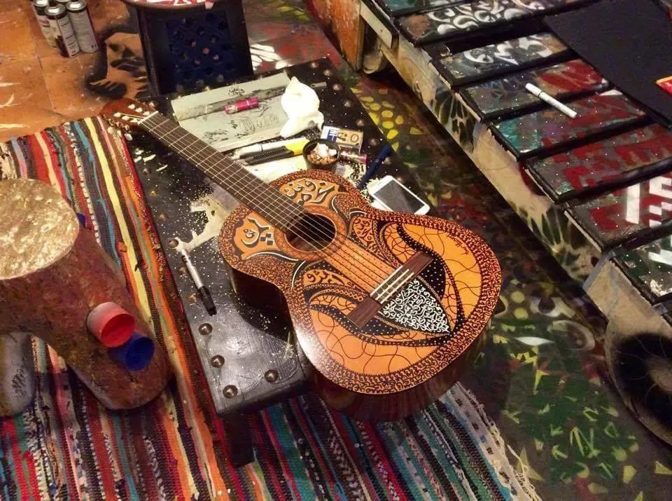 Custom Art Guitar