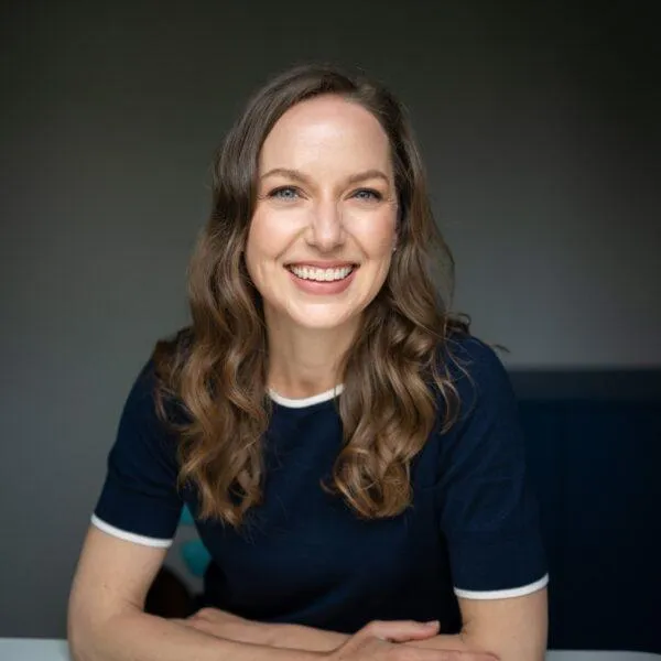 75: Couples and Grief: Insights from Couples Therapist Katie Rössler