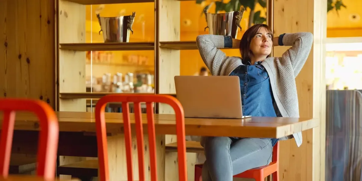 Learning to Pause Allows Growth to Catch Up