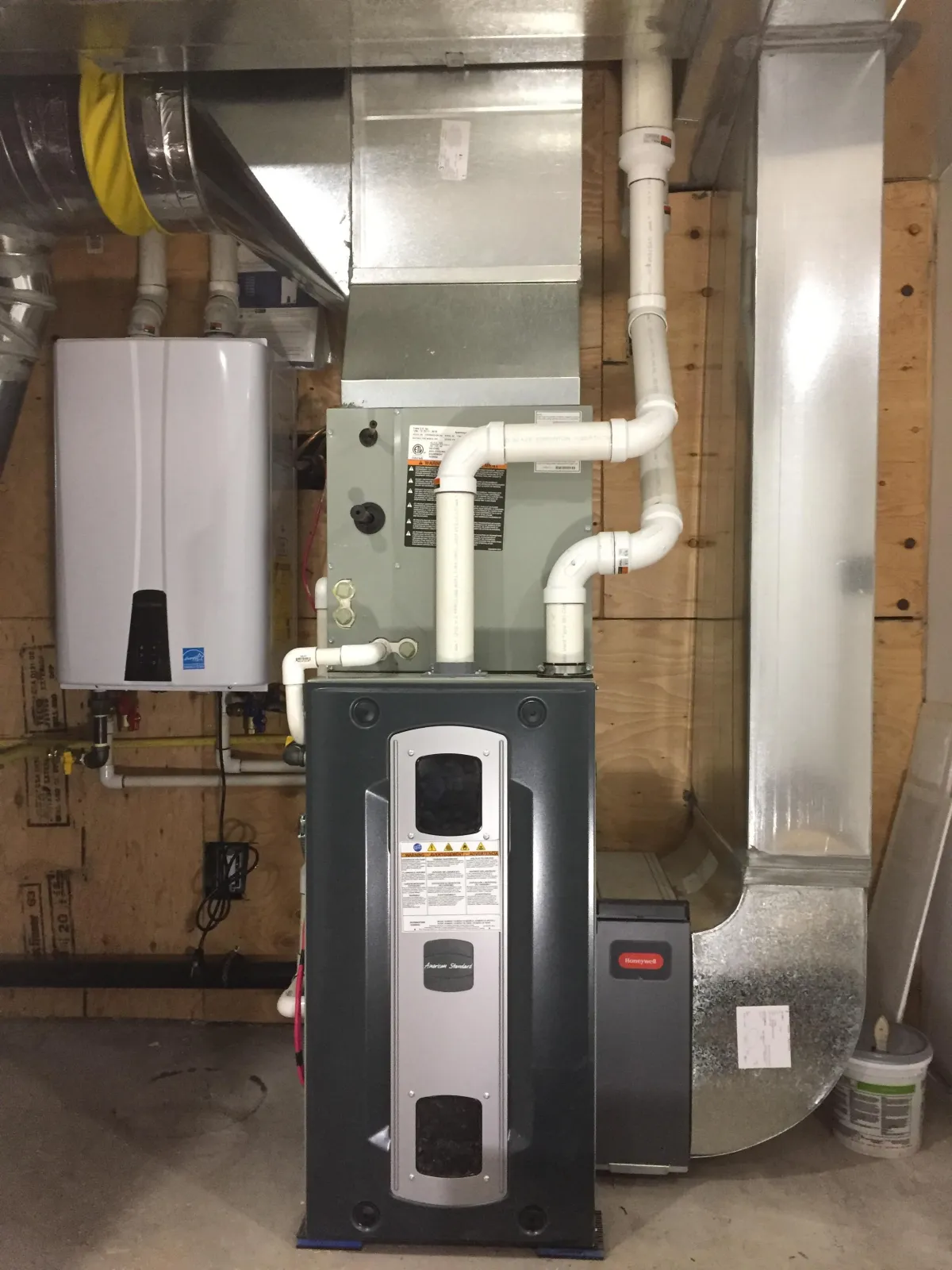 Signs It’s Time to Replace Your Furnace (Before Fall Rush)