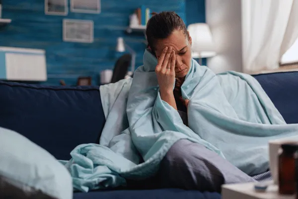 MIGRAINES HEADACHES