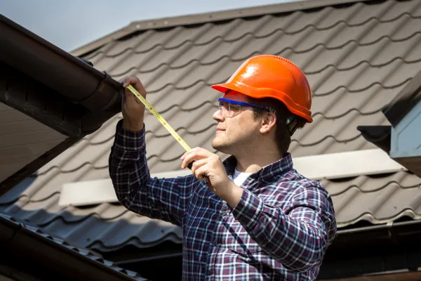 Raising the Roof: Your Complete Guide to Year-End Maintenance