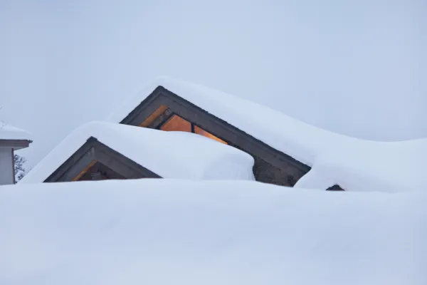 Busting Winter Roofing Myths: Separating Fact from Fiction