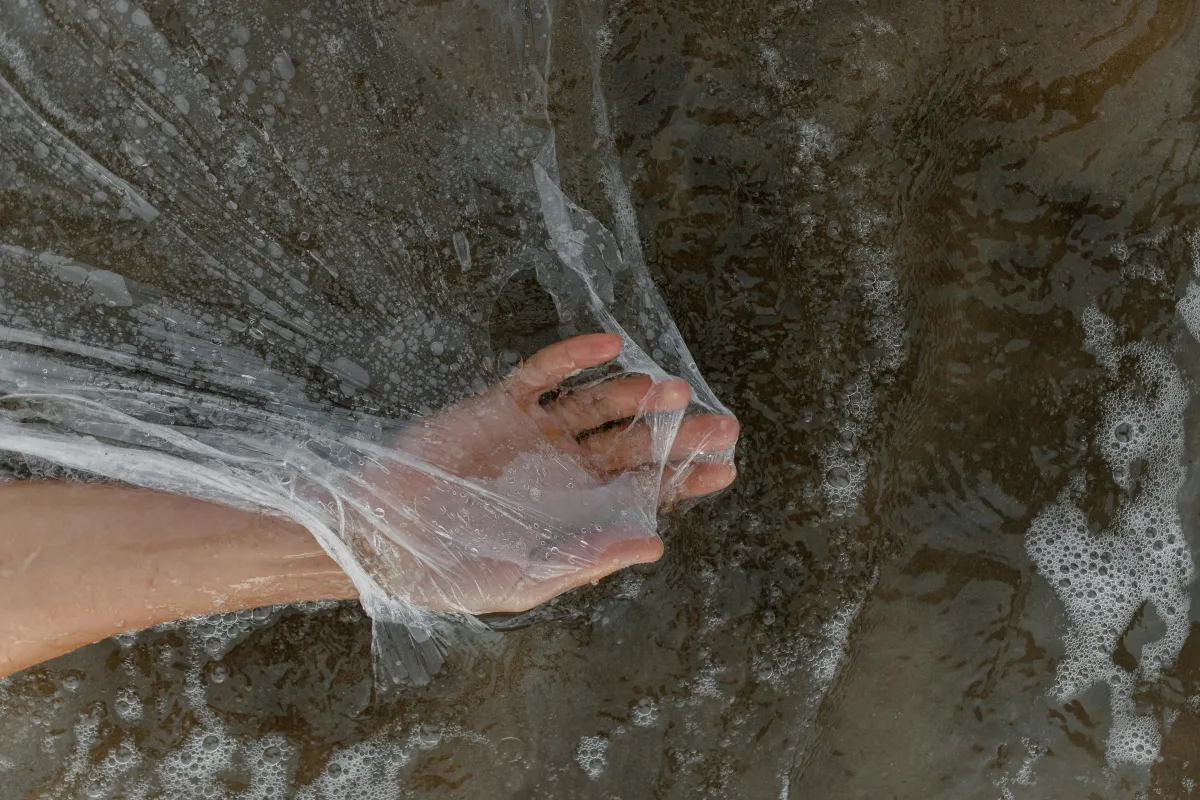 Microplastics, Gut Health & Inflammation: What To Do Now