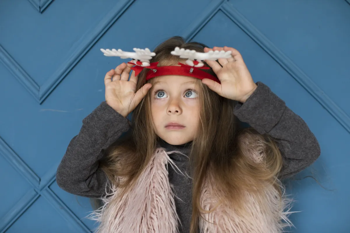 The Holiday Chaos & The Unexpected Visitor: Head Lice