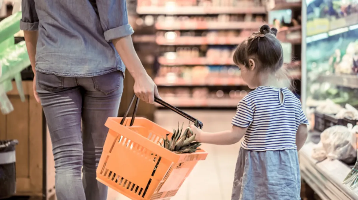 Maximize Your Refund: Essential Tax Breaks for Single Parents